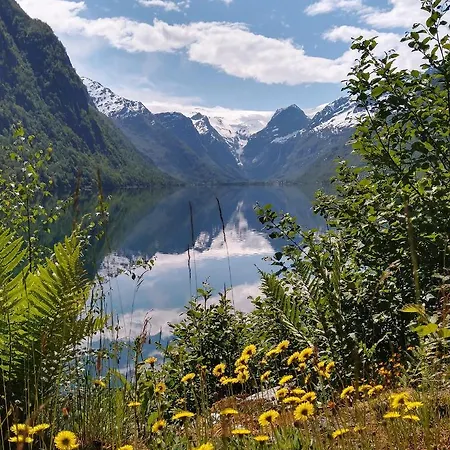 Oldevatn Camping Olden