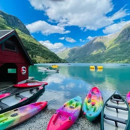 Oldevatn Campsite Olden